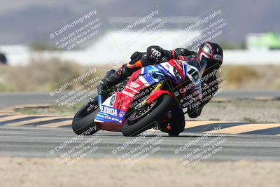 media/Oct-02-2025-Racers Edge (Thu) [[2c91cb6ab3]]/2-A Group/Session 3-Turn 4 Part 2 (1145am)/